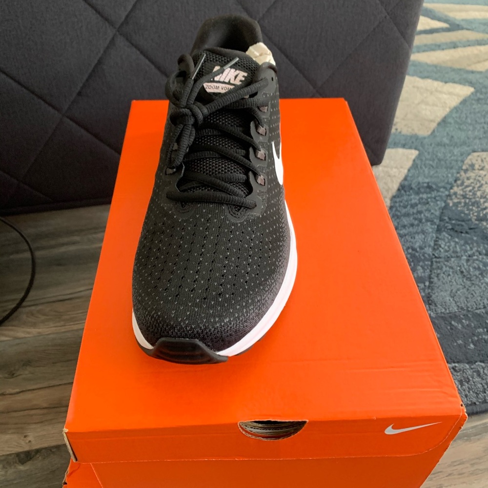 Brand new Nike men’s gym shoe